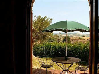 Agriturismo Fiore Di Campo Fermo