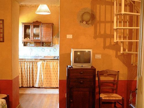 Agriturismo Fiore Di Campo Fermo